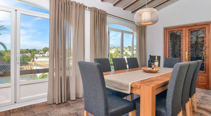 Photo of Palms & Canvas