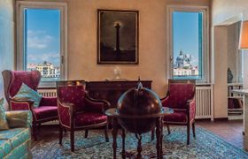 Photo of venice-tapestry