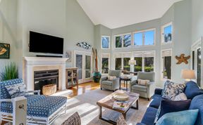 Photo of Easy Island Living