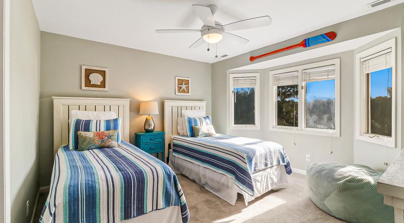 Photo of Easy Island Living