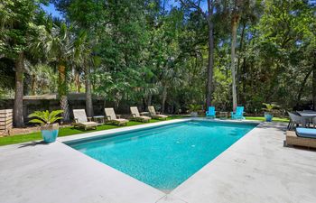 The Palm Pause Holiday Home