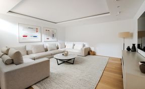 Photo of Muse of Notting Hill