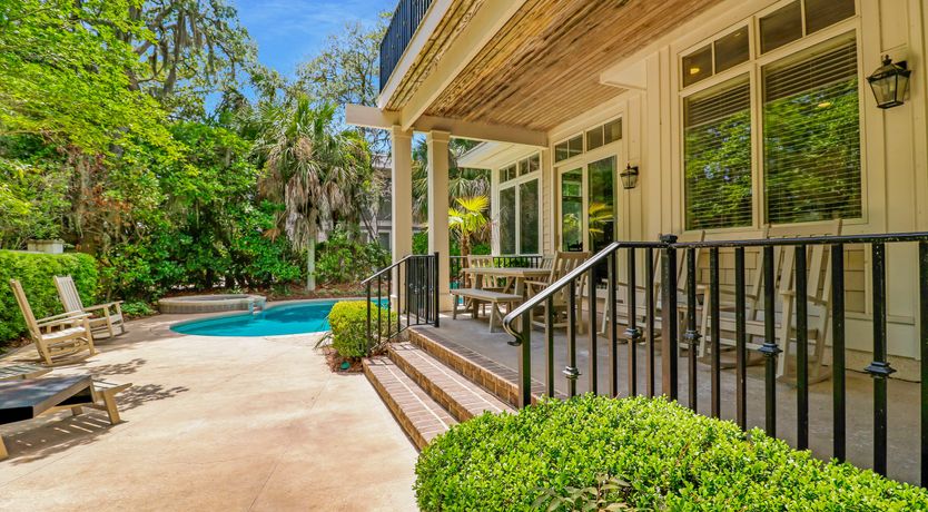 Photo of Palms & Porches