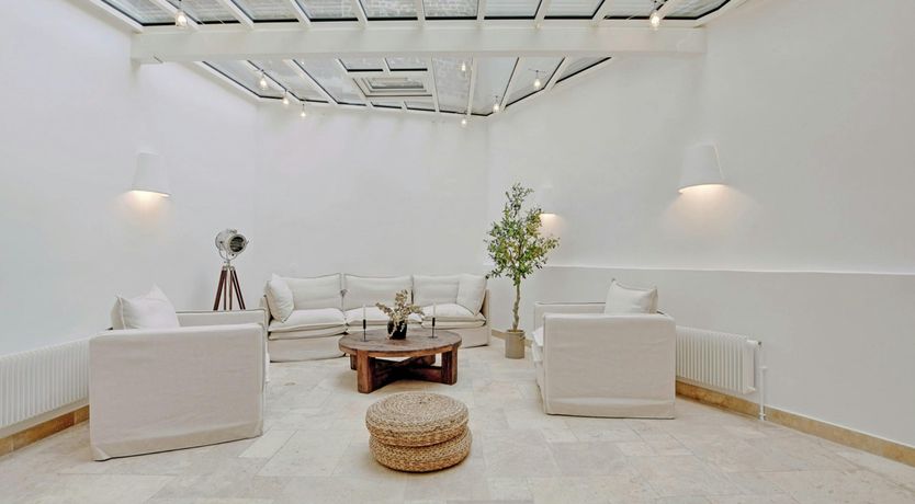 Photo of Urban Blossom