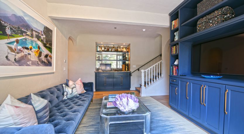 Photo of Hilltop Hues