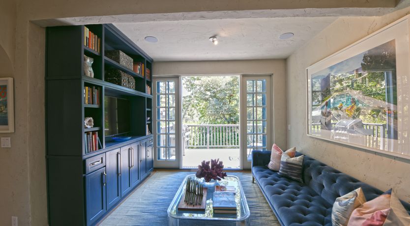 Photo of Hilltop Hues