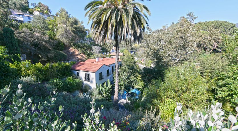 Photo of Hilltop Hues