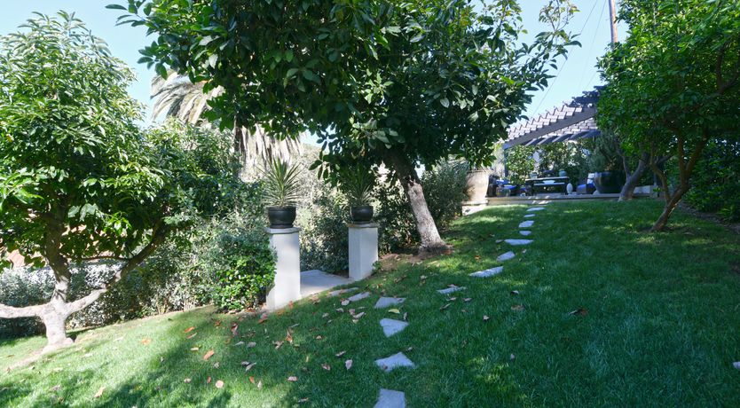 Photo of Hilltop Hues