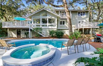 The Ocean Garden Holiday Home