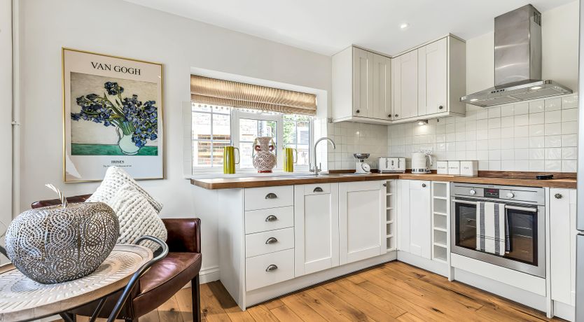 Photo of Cosy Cotswolds Cottage