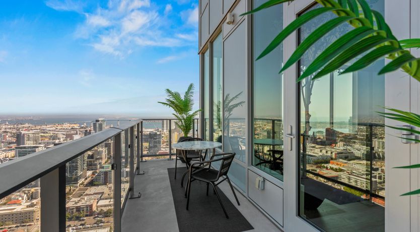 Photo of Pacific Vantage