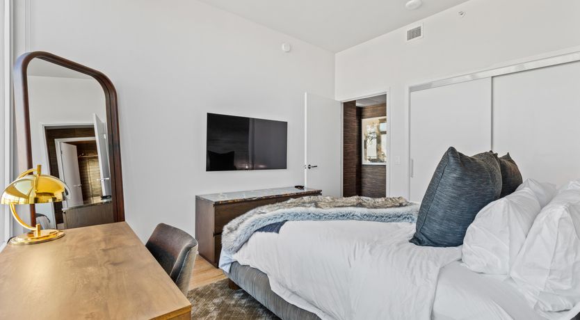 Photo of Pacific Vantage