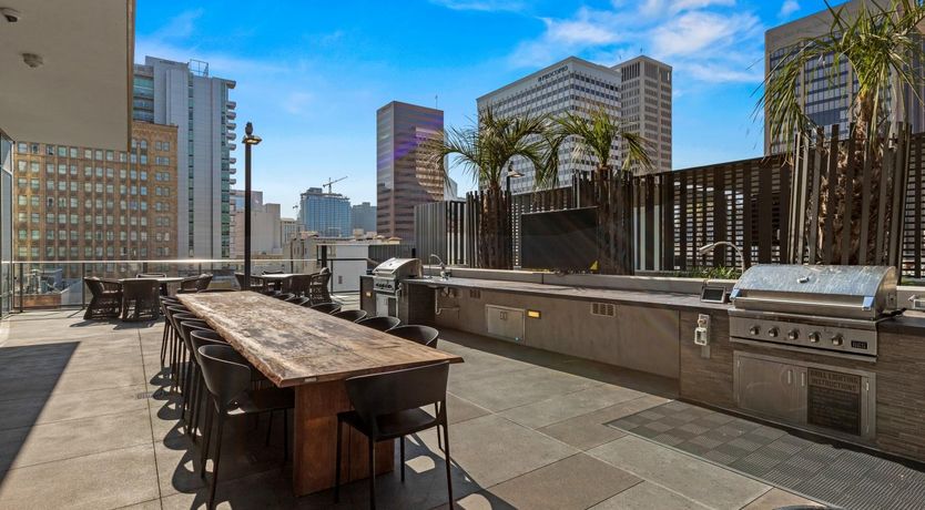 Photo of Pacific Vantage