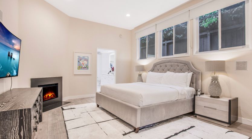 Photo of LA Serenity