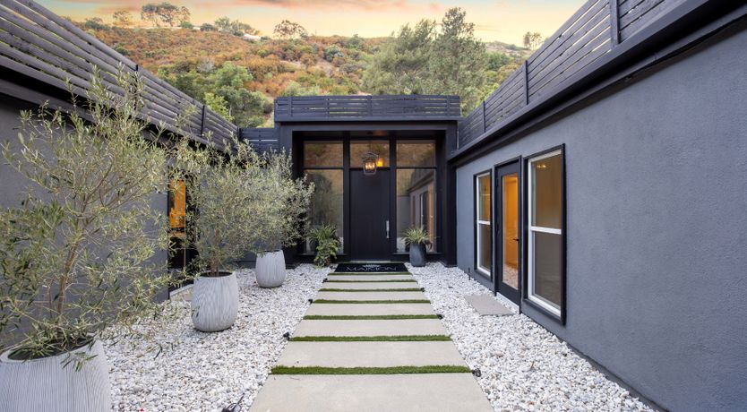 Photo of LA Serenity