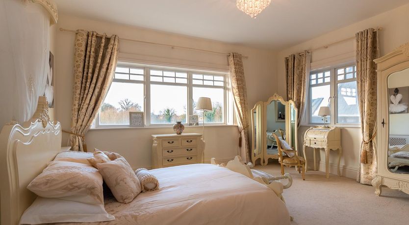Photo of Luxury Adare Residence
