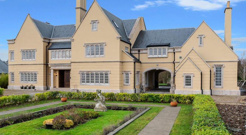 Photo of Luxury Adare Residence