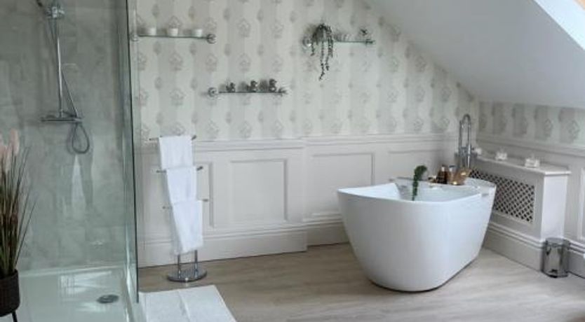 Photo of Luxury Adare Residence