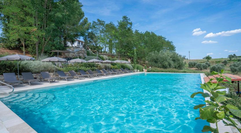 Photo of Tuscan Love