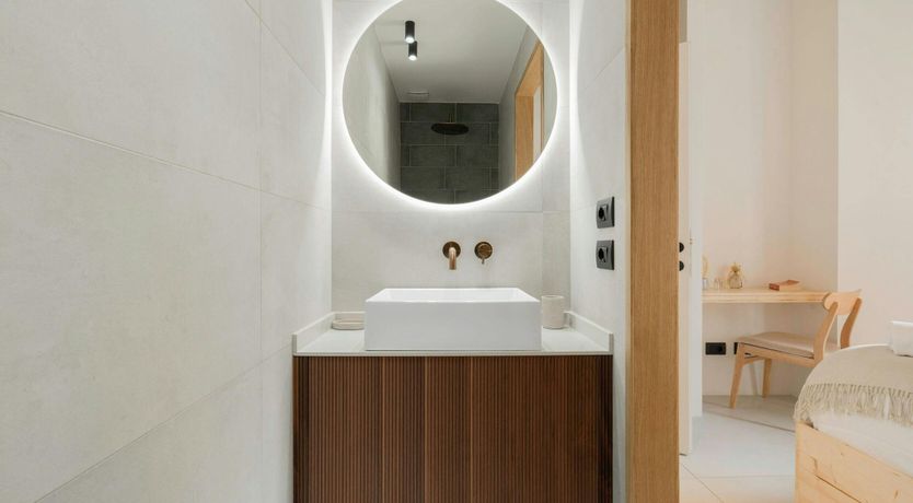 Photo of Tuscan Love