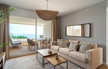 Hello Horizon Holiday Home