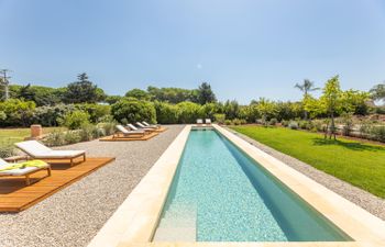 Coastal Echoes Holiday Home