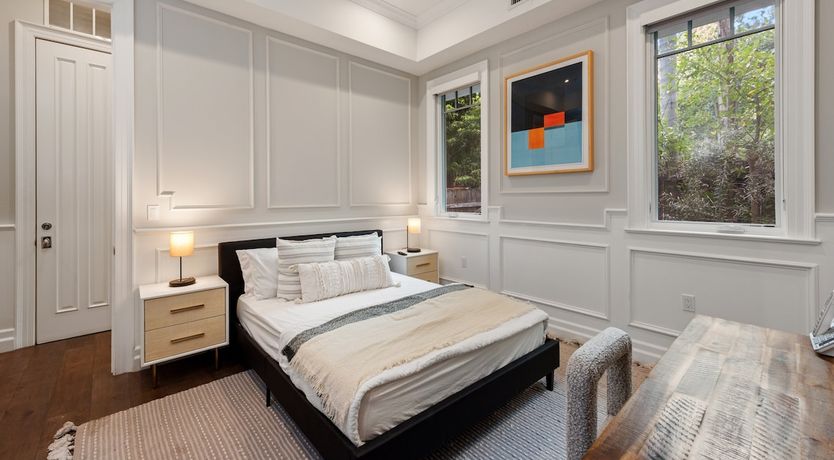 Photo of Laurel Canyon Glimmer