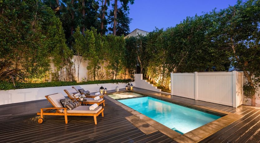 Photo of Laurel Canyon Glimmer