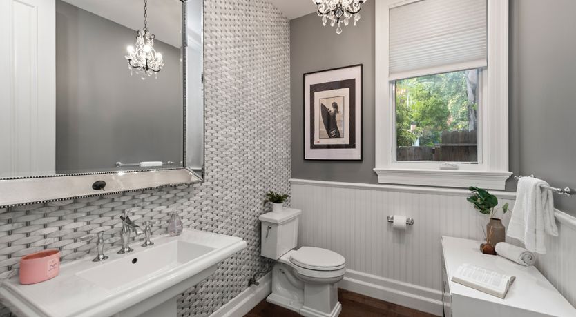 Photo of Laurel Canyon Glimmer