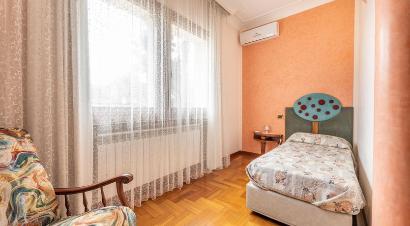 Photo of The Sunny Coastline