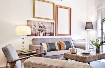 Perfect Frames Holiday Home