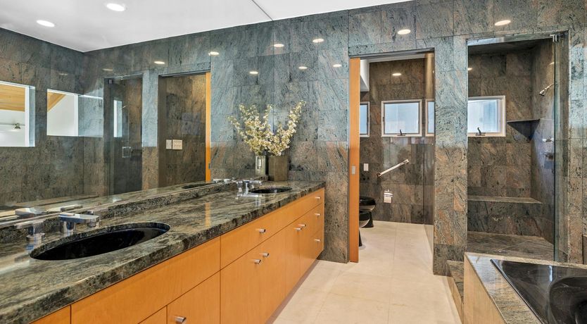 Photo of Ocean of Light