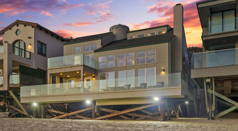 Photo of Ocean of Light