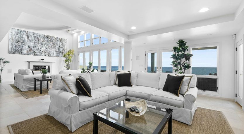 Photo of Ocean of Light