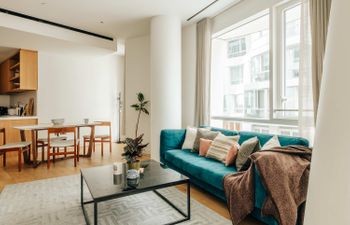 Glass Cityscape Holiday Home