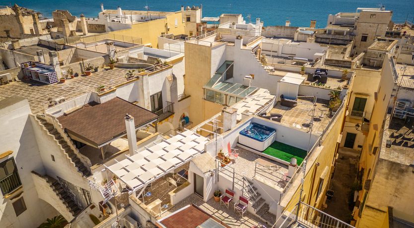 Photo of Salt & Earth