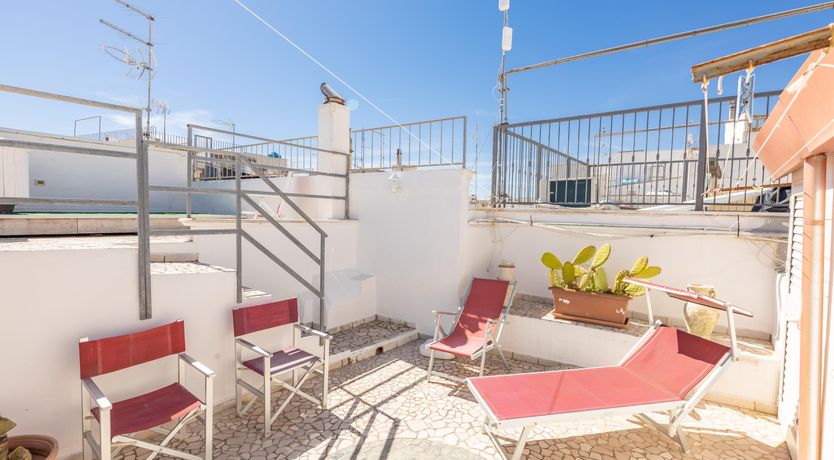 Photo of Salt & Earth