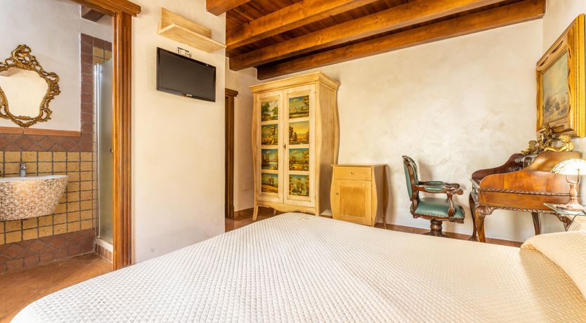 Photo of Salt & Earth