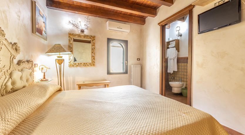 Photo of Salt & Earth