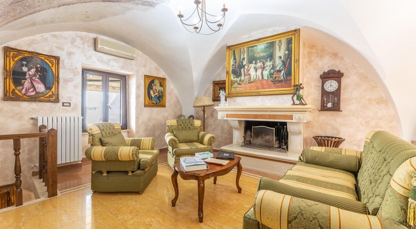 Photo of Salt & Earth