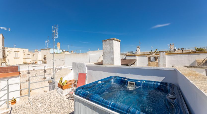 Photo of Salt & Earth