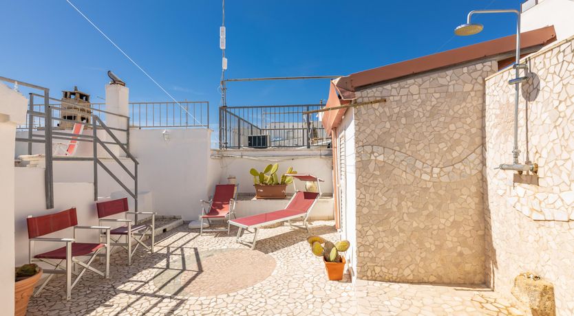 Photo of Salt & Earth