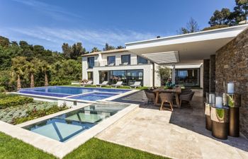 The Pretty Horizon Holiday Home