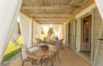 The Coastal Walk Holiday Home