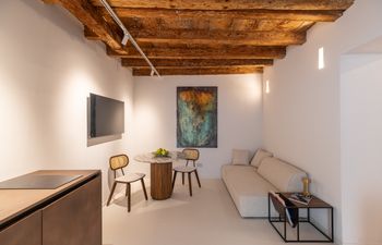 Mediterranean Zenith Holiday Home