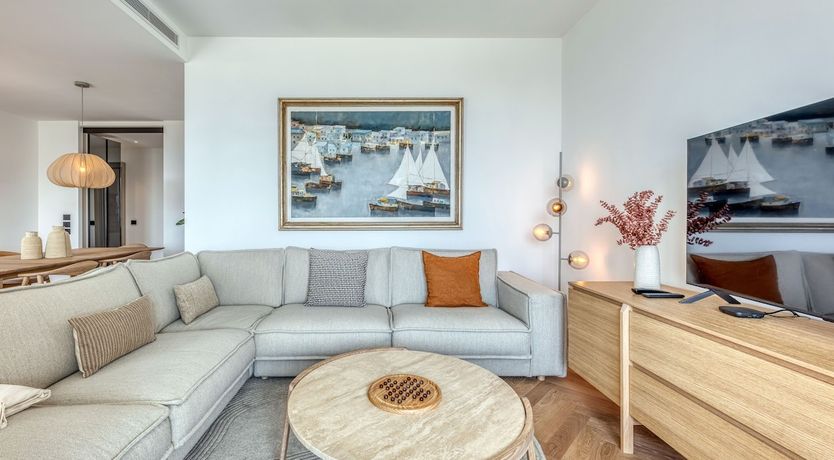 Photo of Artistic View