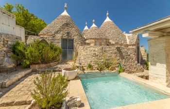 Ivory Terrace Holiday Home
