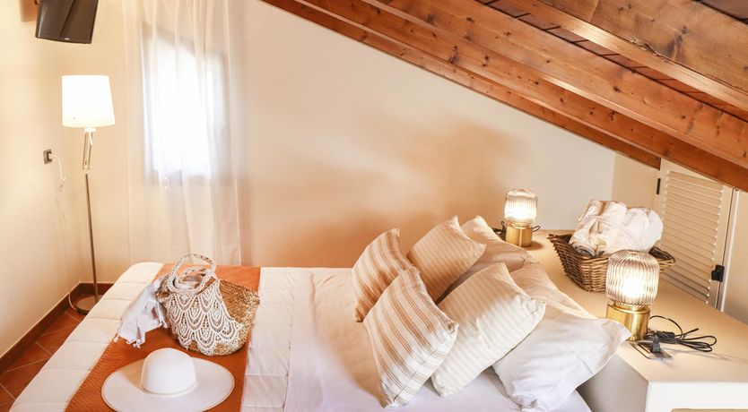 Photo of The Amara Sun