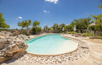 Quiet Stone Holiday Home