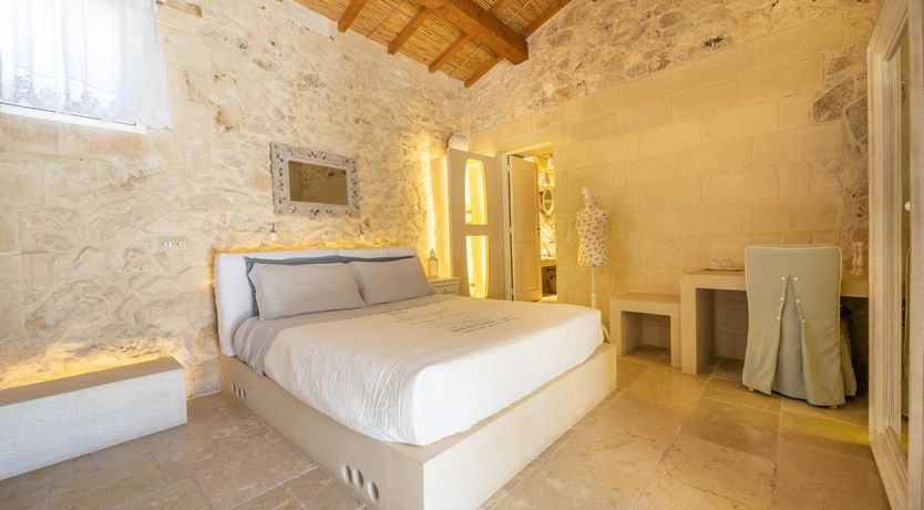 Photo of Quiet Stone